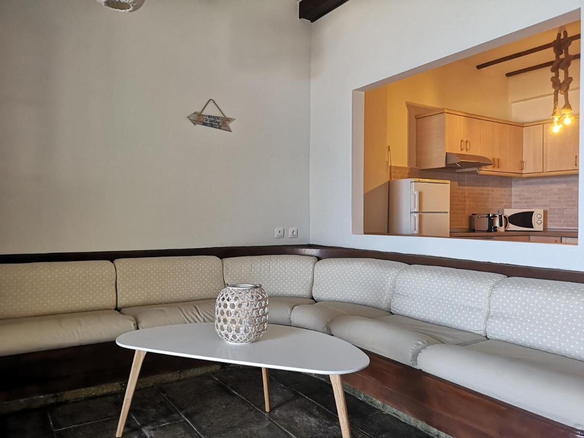 Relax Seaside House By Living In Blue Βίλα Χαράκι Εξωτερικό φωτογραφία